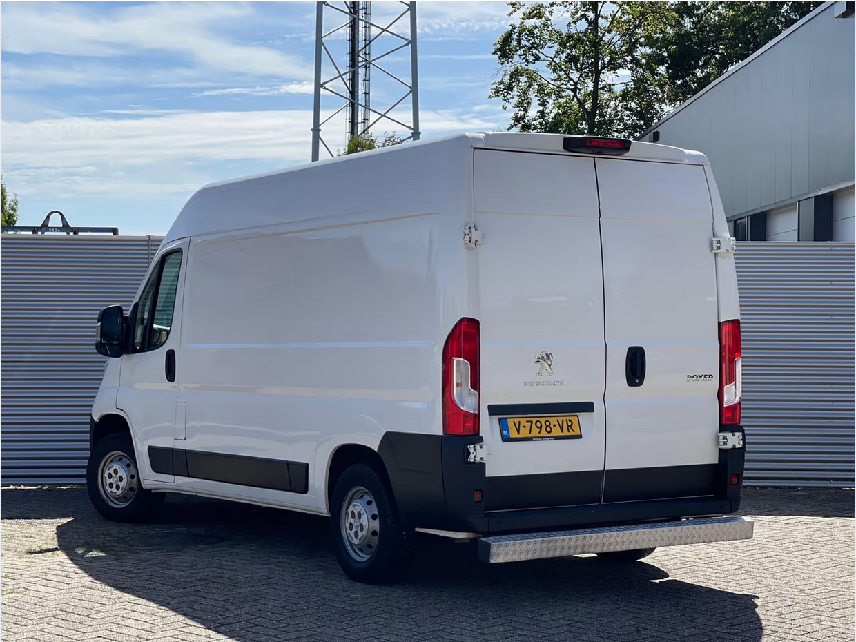 Peugeot Boxer 3, 5T L2H2 130 PK NAVIGATIE / CAMERA / 270 ACHTERDEUREN / ALL SEASONS - Photo 6