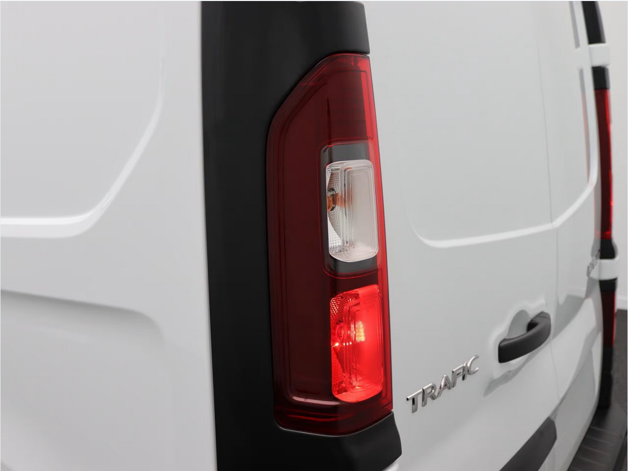 Renault Trafic 2.0 dCi 130pk T30 L2H1 Comfort | DIRECT LEVERBAAR | Cruise control | Bluetooth | - Photo 20