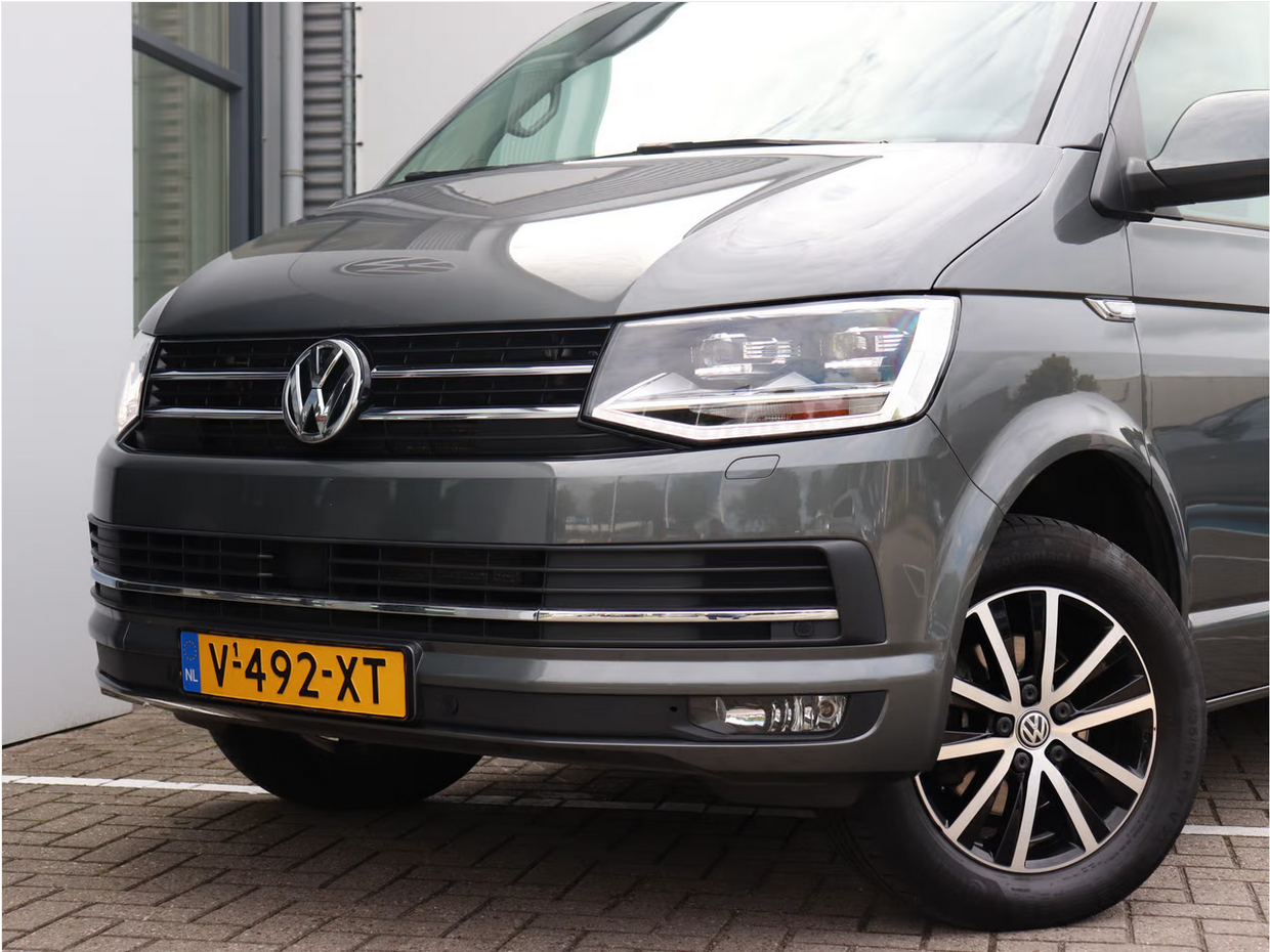 Volkswagen Transporter 2.0 TDI L2 150pk DSG T-Edition Navi | LED | Airco | Trekhaak | PDC V + A | ACC | Automaat - Photo 2