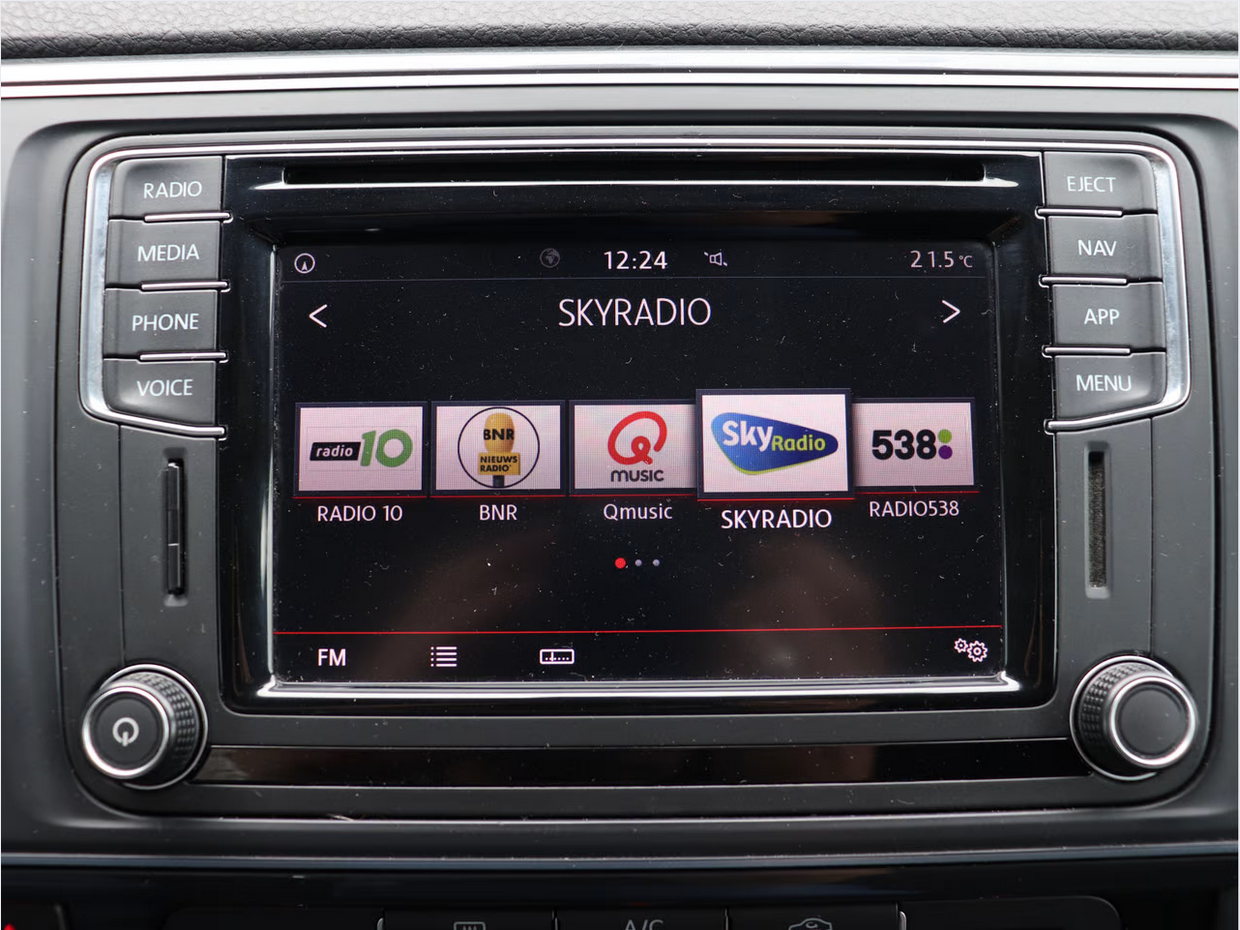 Volkswagen Transporter 2.0 TDI L2 150pk DSG T-Edition Navi | LED | Airco | Trekhaak | PDC V + A | ACC | Automaat - Photo 24
