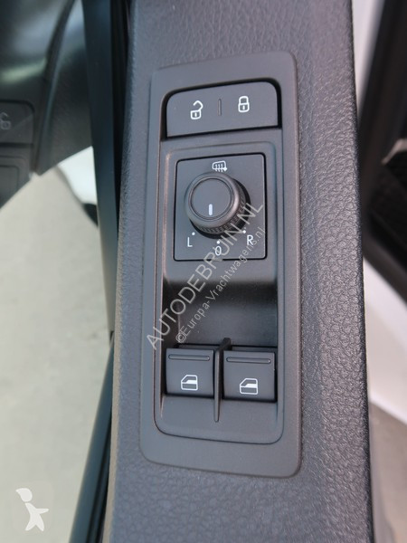 Personenwagen mpv tweedehands volkswagen transporter e-abt 7 persoons automaat airco parkeersensors volledig elektrisch elektrisch 07/04/2020 - Ref. 16844154-AWD - Photo 6