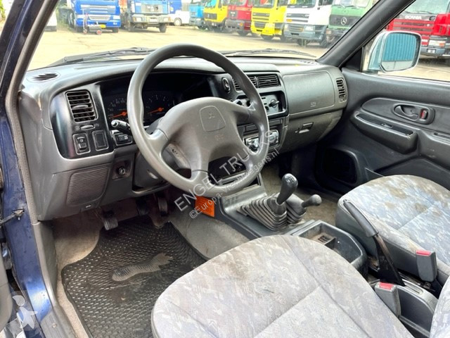 Personenwagen pick-up tweedehands mitsubishi l 200 club cab 4wd pick up diesel 10/01/2002 - 99 CV - Ref. SN 53377889 - Photo 7